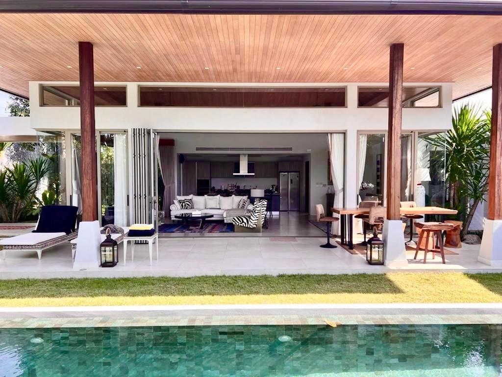 Villa Botanica Luxury Bang Tao Phuket