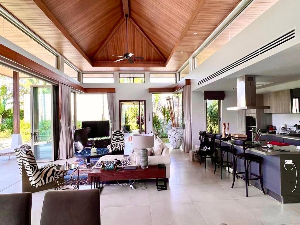 Villa Botanica Luxury Bang Tao Phuket