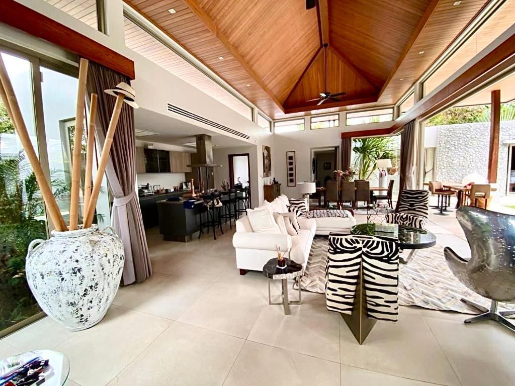 Botanica Luxury Bang Tao Villa